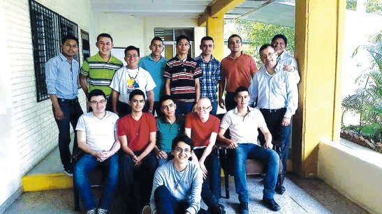 Seminaristas de la Diócesis de San Pedro Sula.
