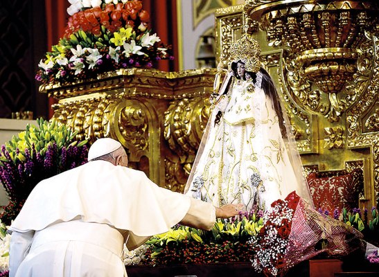 El Papa Francisco, pronunció una oración especial a La Virgen del Quinche. 
